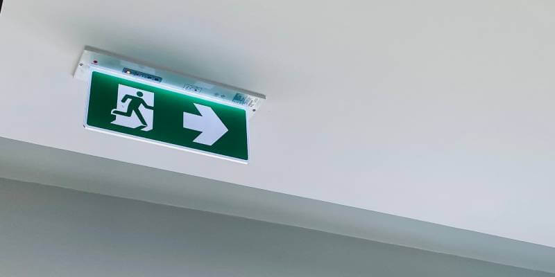 Ceiling emergency lighting